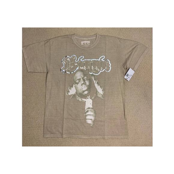 NWT Forever 21 Biggie Graphic Shirt with Foil - Picture 2 of 6